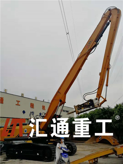 挖掘機打樁臂.jpg